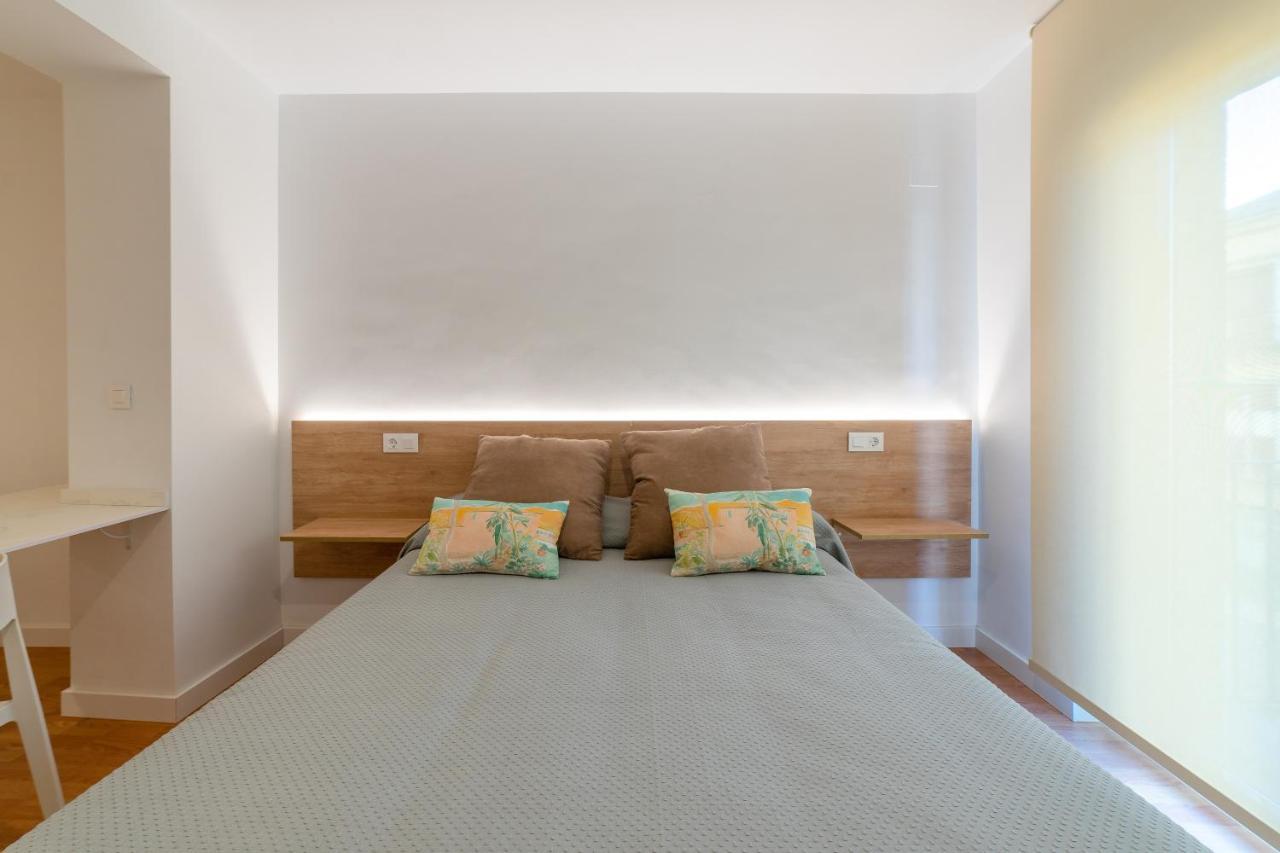 Apartamentos Turisticos Torres De Santiago Úbeda Eksteriør bilde