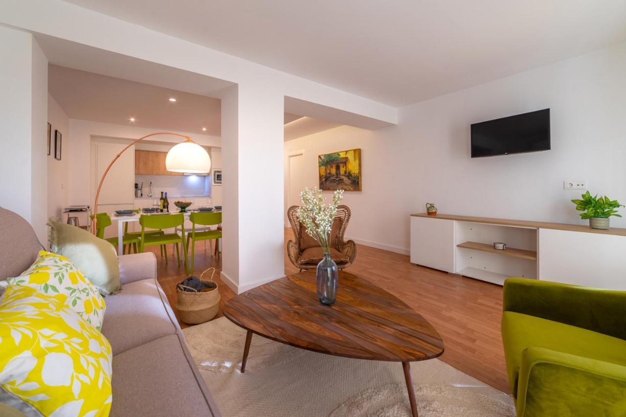 Apartamentos Turisticos Torres De Santiago Úbeda Eksteriør bilde